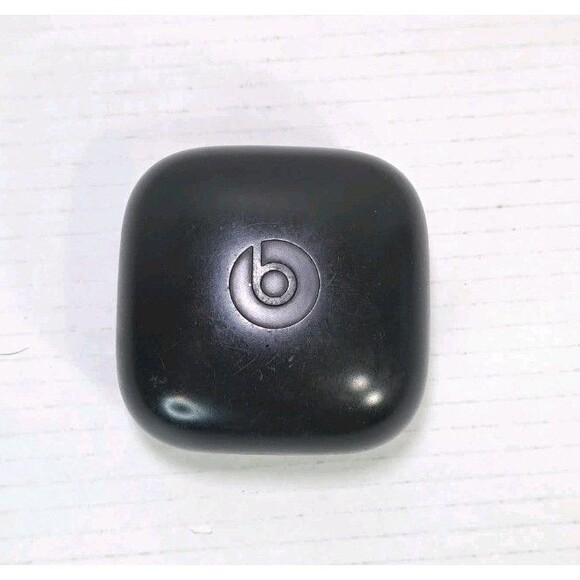 Beats Powerbeats Pro Wireless Charging Case Only Black Untested AS-IS Parts - Picture 2 of 5